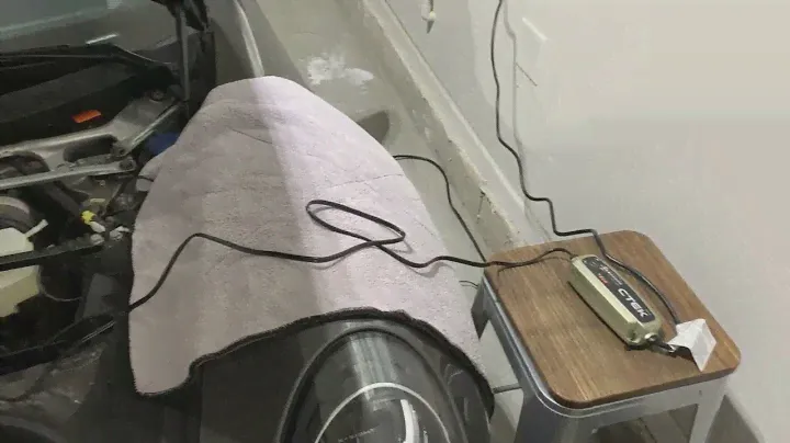Charging your 992 911 #porsche911s #porsche